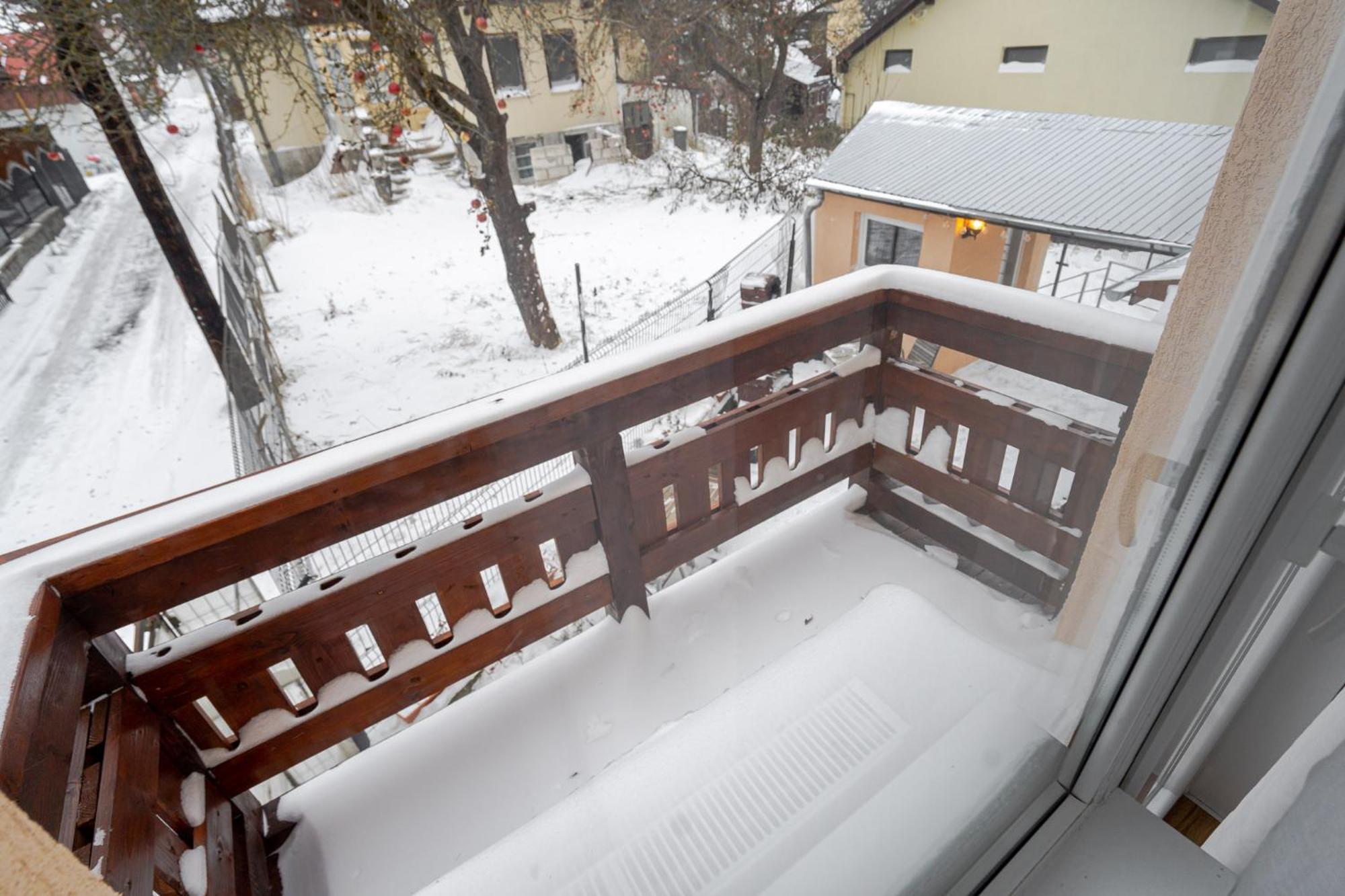 Casa Bucegi Buşteni 外观 照片